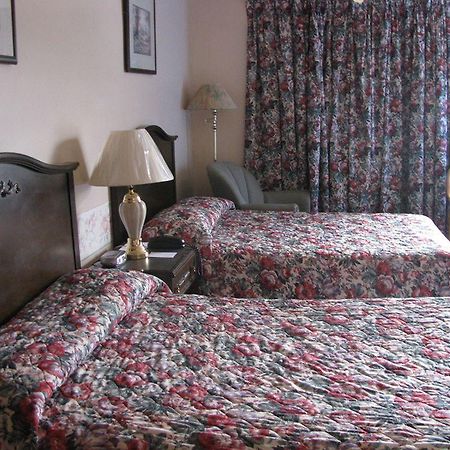 Chipican Motel Sarnia Exteriér fotografie