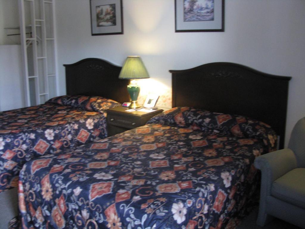 Chipican Motel Sarnia Pokoj fotografie